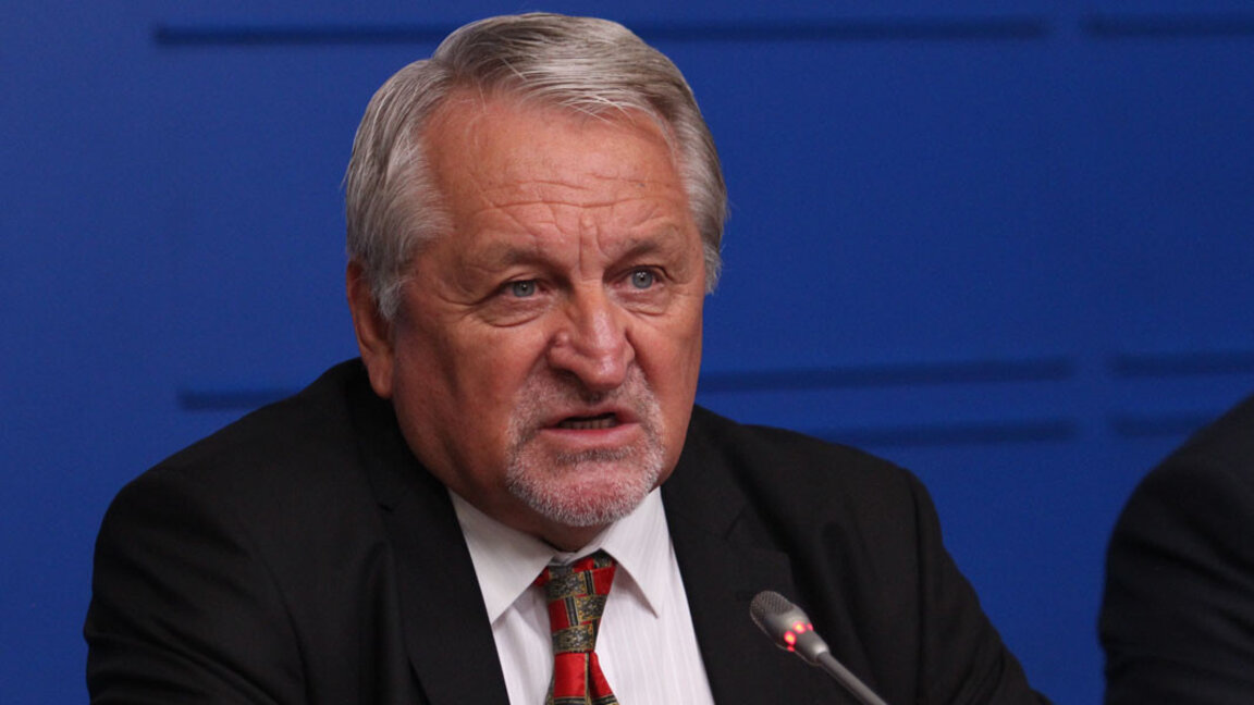 Иван Хиновски: Ако ТЕЦ-овете спрат, ще се внася по-скъп ток от произвеждания от тях