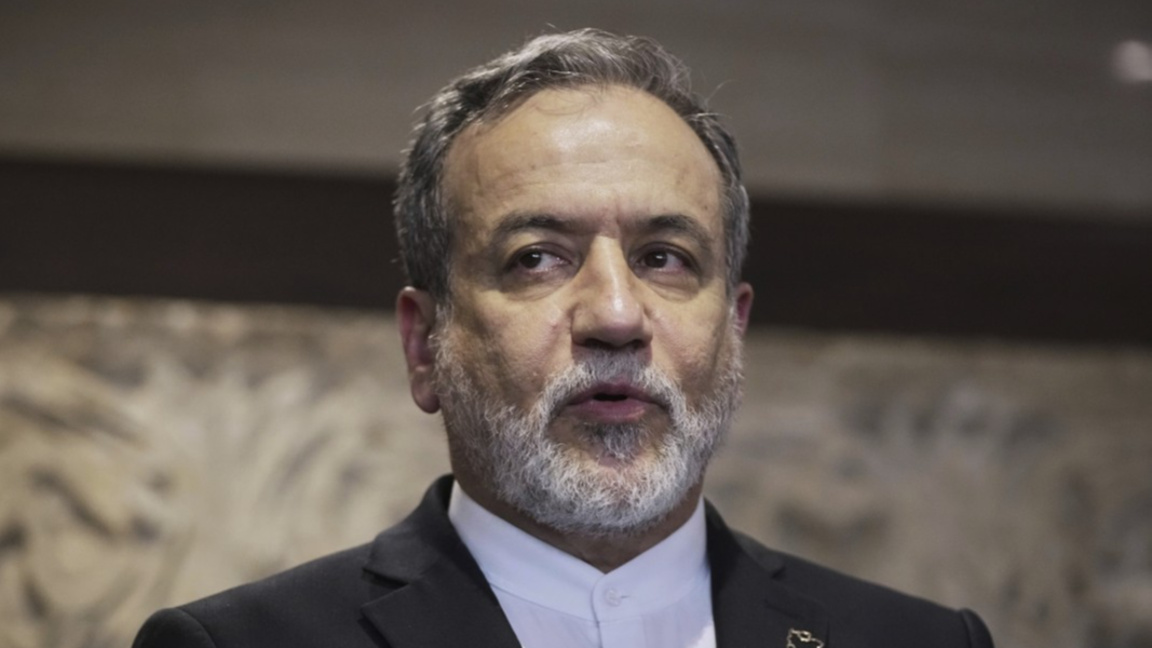 Иран поддържа комуникациите със САЩ въпр...