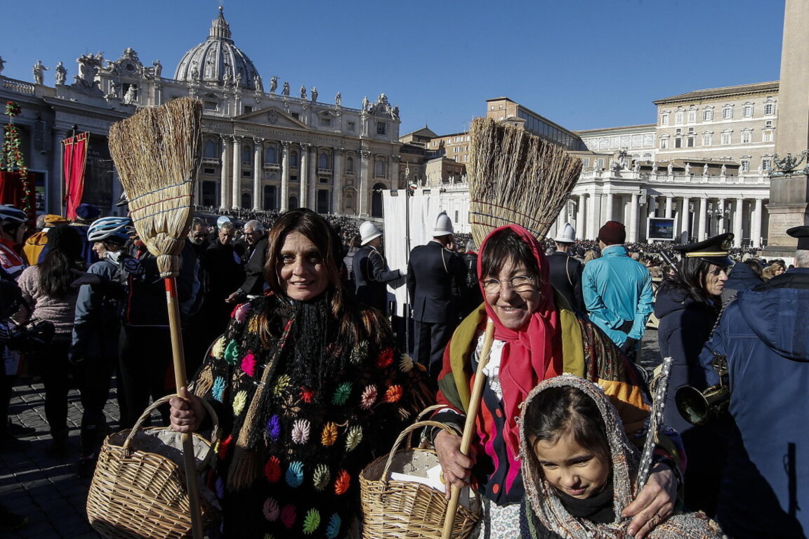 На Богоявление децата в Италия чакат добрата старица Бефана