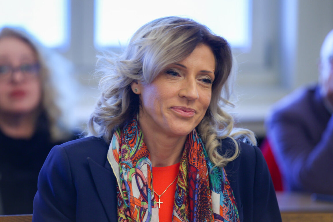 Пред комисията по случая "Нотариуса": Владислава Цариградска съобщи за нови заплахи за живота