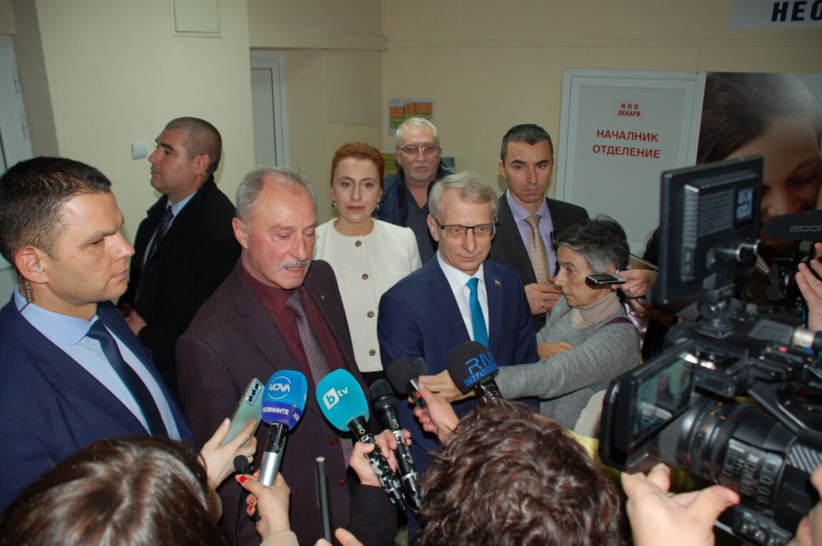 Денков: Президентът е заинтересована страна относно промените в Конституцията