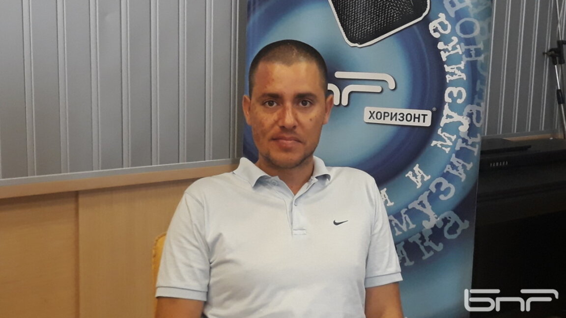 Борис Митов