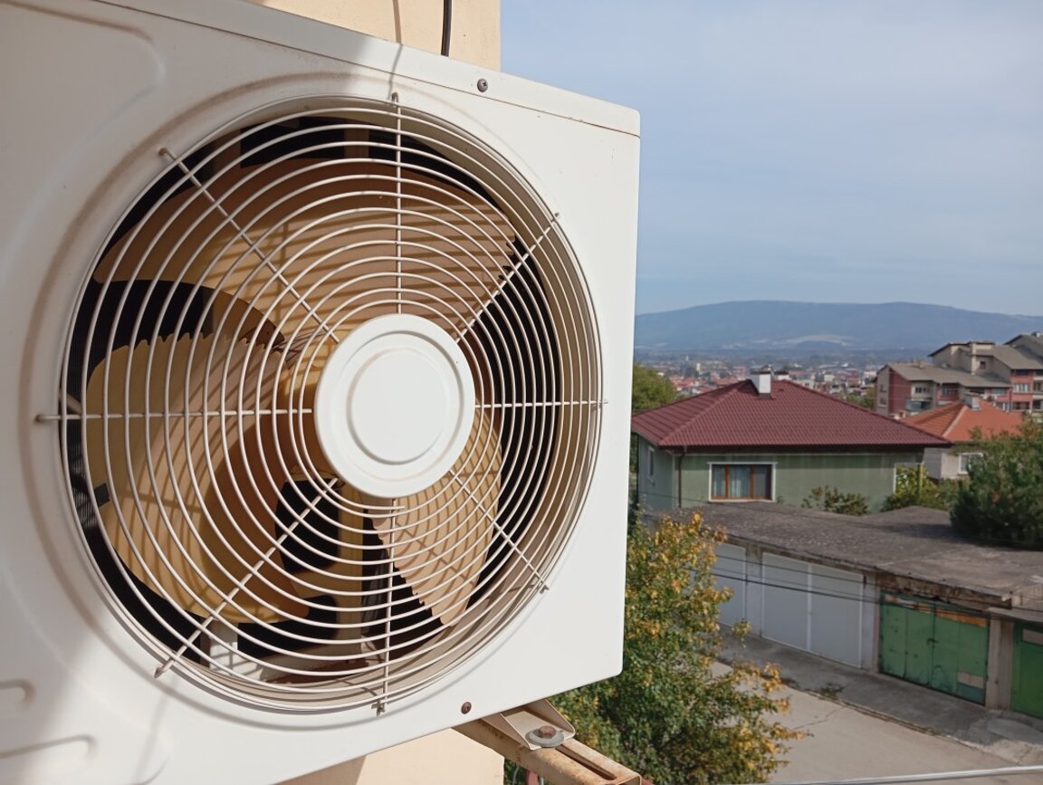 Стари отоплителни уреди ще бъдат заменени с екологична алтернатива в Монтанско