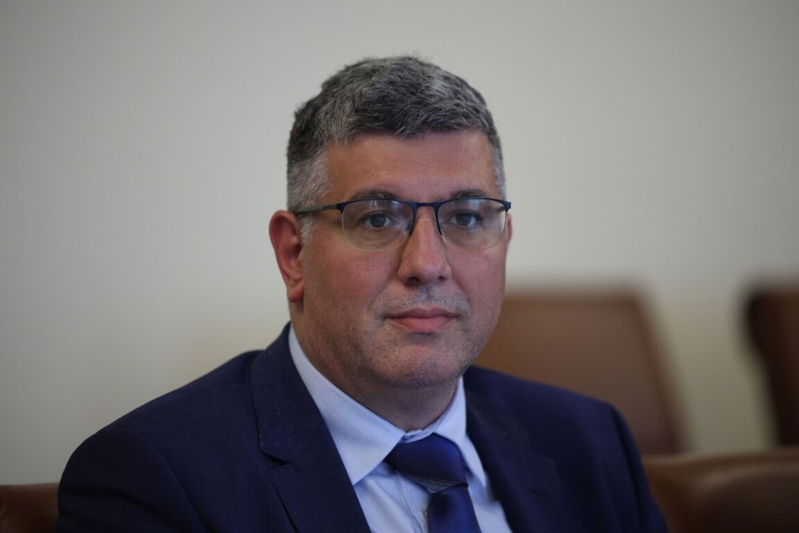 Андрей Цеков, министър на регионалното развитие и благоустройството