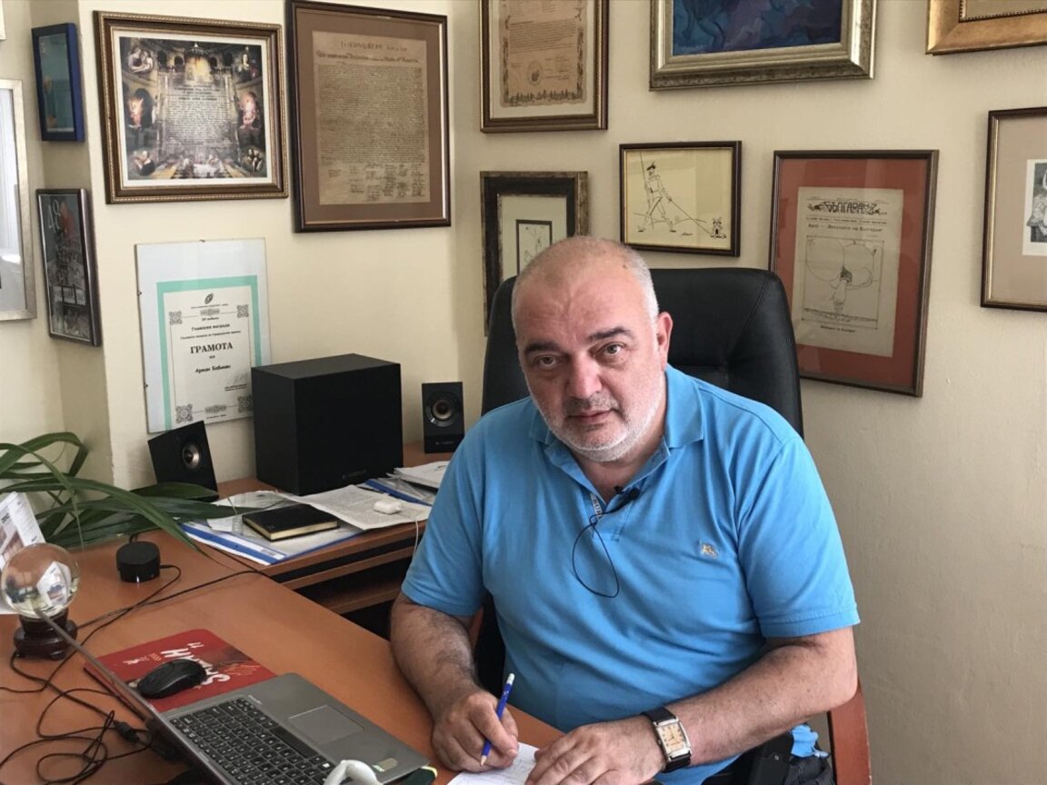 Арман Бабикян: Тъжна е страната, в която очакват да чуят истината от Васил Божков, а не от някой прокурор